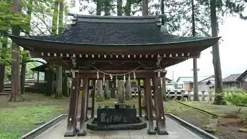 岡太神社の手水舎