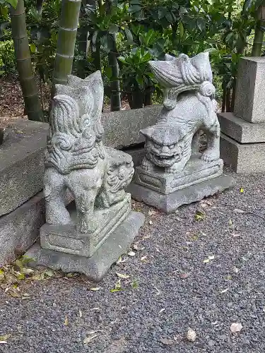 藤田神社[旧児島湾神社]の狛犬