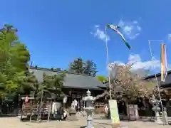 二柱神社の建物その他