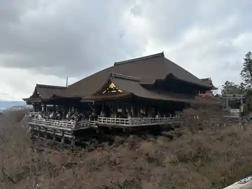 清水寺の{uncategorized: "未分類", other: "その他", undefined: "問題あり", building: "その他建物", grave: "お墓", sacred_gate: "鳥居", guardian: "狛犬", statue: "像", buddha: "仏像", history: "歴史", nature: "自然", garden: "庭園", animal: "動物", pagoda: "塔", temizu: "手水舎", mountain_gate: "山門・神門", sanctuary: "本殿・本堂", subordinate: "末社・摂社", art: "芸術", scenery: "景色", jizo: "地蔵", ema: "絵馬", goshuin: "御朱印", omikuji: "おみくじ", items: "授与品その他", amulet: "お守り", goshuincho: "御朱印帳", eats: "食事", festival: "お祭り", votive_dance: "神楽", shichigosan: "七五三参", wedding: "結婚式", experience: "体験その他", initially: "初詣", around: "周辺", anti_infection: "感染症対策"}