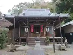 高隆寺の本殿