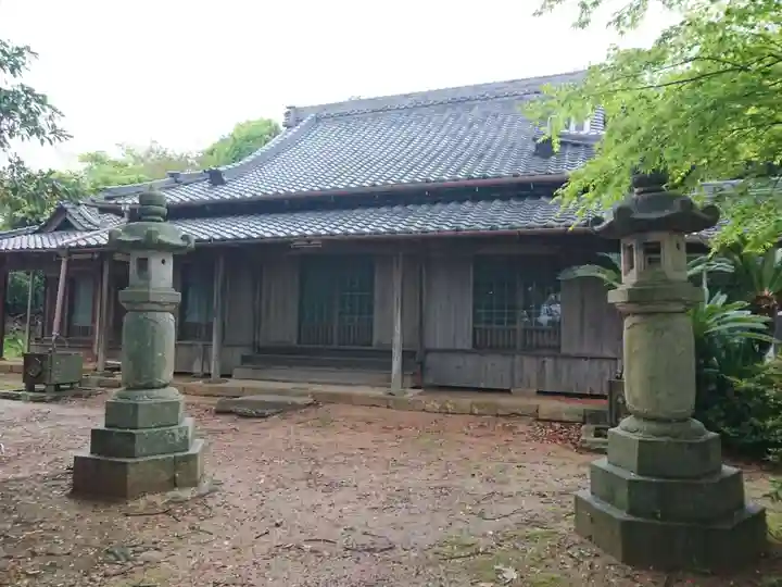 観音寺の本殿・本堂