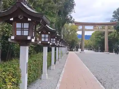 橿原神宮の{uncategorized: "未分類", other: "その他", undefined: "問題あり", building: "その他建物", grave: "お墓", sacred_gate: "鳥居", guardian: "狛犬", statue: "像", buddha: "仏像", history: "歴史", nature: "自然", garden: "庭園", animal: "動物", pagoda: "塔", temizu: "手水舎", mountain_gate: "山門・神門", sanctuary: "本殿・本堂", subordinate: "末社・摂社", art: "芸術", scenery: "景色", jizo: "地蔵", ema: "絵馬", goshuin: "御朱印", omikuji: "おみくじ", items: "授与品その他", amulet: "お守り", goshuincho: "御朱印帳", eats: "食事", festival: "お祭り", votive_dance: "神楽", shichigosan: "七五三参", wedding: "結婚式", experience: "体験その他", initially: "初詣", around: "周辺", anti_infection: "感染症対策"}