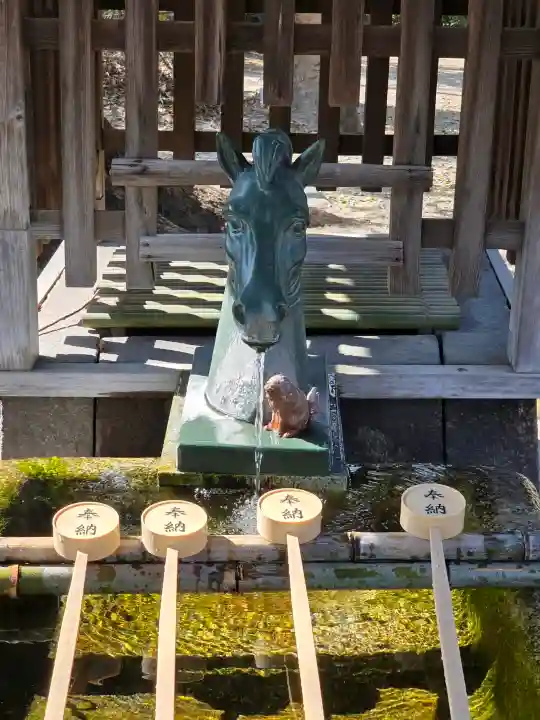 藤森神社の{uncategorized: "未分類", other: "その他", undefined: "問題あり", building: "その他建物", grave: "お墓", sacred_gate: "鳥居", guardian: "狛犬", statue: "像", buddha: "仏像", history: "歴史", nature: "自然", garden: "庭園", animal: "動物", pagoda: "塔", temizu: "手水舎", mountain_gate: "山門・神門", sanctuary: "本殿・本堂", subordinate: "末社・摂社", art: "芸術", scenery: "景色", jizo: "地蔵", ema: "絵馬", goshuin: "御朱印", omikuji: "おみくじ", items: "授与品その他", amulet: "お守り", goshuincho: "御朱印帳", eats: "食事", festival: "お祭り", votive_dance: "神楽", shichigosan: "七五三参", wedding: "結婚式", experience: "体験その他", initially: "初詣", around: "周辺", anti_infection: "感染症対策"}