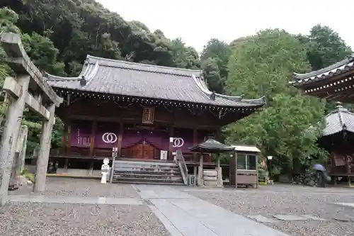 繁多寺の本殿