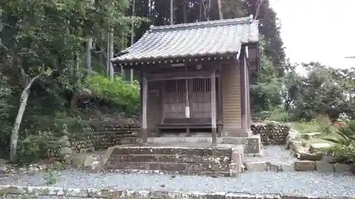 天神社の本殿