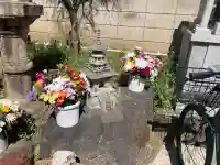 真清浄寺の{uncategorized: "未分類", other: "その他", undefined: "問題あり", building: "その他建物", grave: "お墓", sacred_gate: "鳥居", guardian: "狛犬", statue: "像", buddha: "仏像", history: "歴史", nature: "自然", garden: "庭園", animal: "動物", pagoda: "塔", temizu: "手水舎", mountain_gate: "山門・神門", sanctuary: "本殿・本堂", subordinate: "末社・摂社", art: "芸術", scenery: "景色", jizo: "地蔵", ema: "絵馬", goshuin: "御朱印", omikuji: "おみくじ", items: "授与品その他", amulet: "お守り", goshuincho: "御朱印帳", eats: "食事", festival: "お祭り", votive_dance: "神楽", shichigosan: "七五三参", wedding: "結婚式", experience: "体験その他", initially: "初詣", around: "周辺", anti_infection: "感染症対策"}