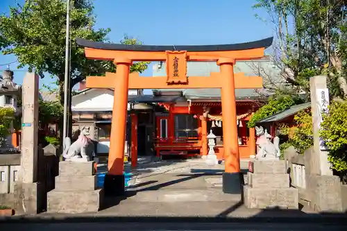 土佐稲荷神社の鳥居