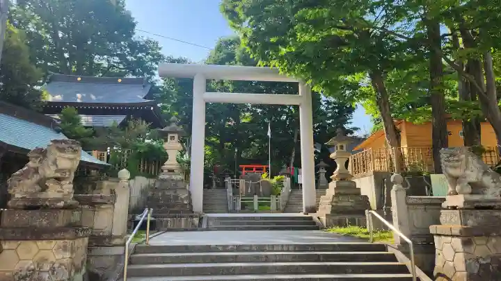 安積國造神社の{uncategorized: "未分類", other: "その他", undefined: "問題あり", building: "その他建物", grave: "お墓", sacred_gate: "鳥居", guardian: "狛犬", statue: "像", buddha: "仏像", history: "歴史", nature: "自然", garden: "庭園", animal: "動物", pagoda: "塔", temizu: "手水舎", mountain_gate: "山門・神門", sanctuary: "本殿・本堂", subordinate: "末社・摂社", art: "芸術", scenery: "景色", jizo: "地蔵", ema: "絵馬", goshuin: "御朱印", omikuji: "おみくじ", items: "授与品その他", amulet: "お守り", goshuincho: "御朱印帳", eats: "食事", festival: "お祭り", votive_dance: "神楽", shichigosan: "七五三参", wedding: "結婚式", experience: "体験その他", initially: "初詣", around: "周辺", anti_infection: "感染症対策"}