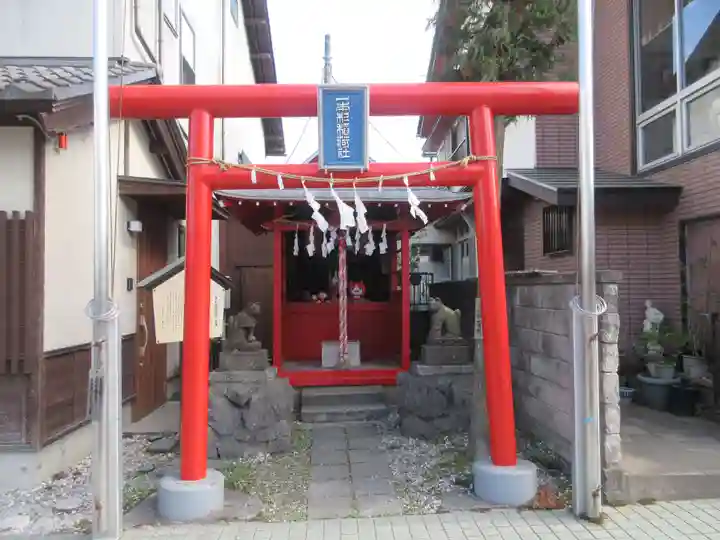 一本杉稲荷神社(埼玉県)