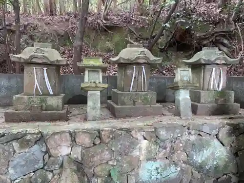 鍬渓神社の末社・摂社