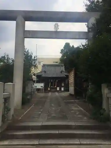 池袋御嶽神社の鳥居