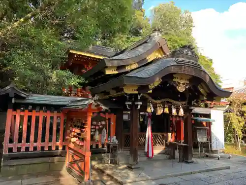 満足稲荷神社の本殿・本堂