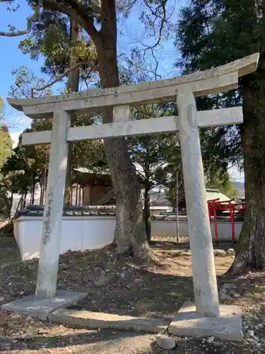 雨祈神社の鳥居