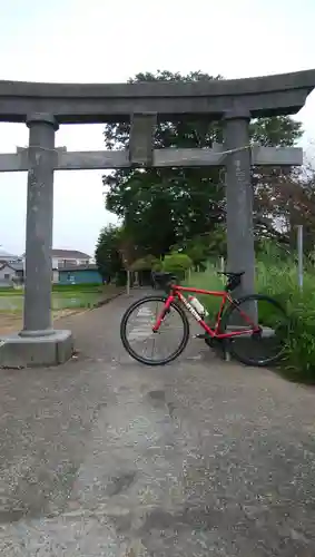 市助稲荷神社の鳥居