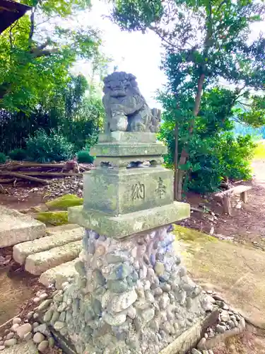 北向き道祖神の狛犬