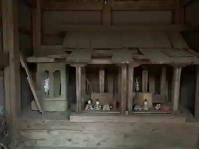 諏訪神社の末社・摂社