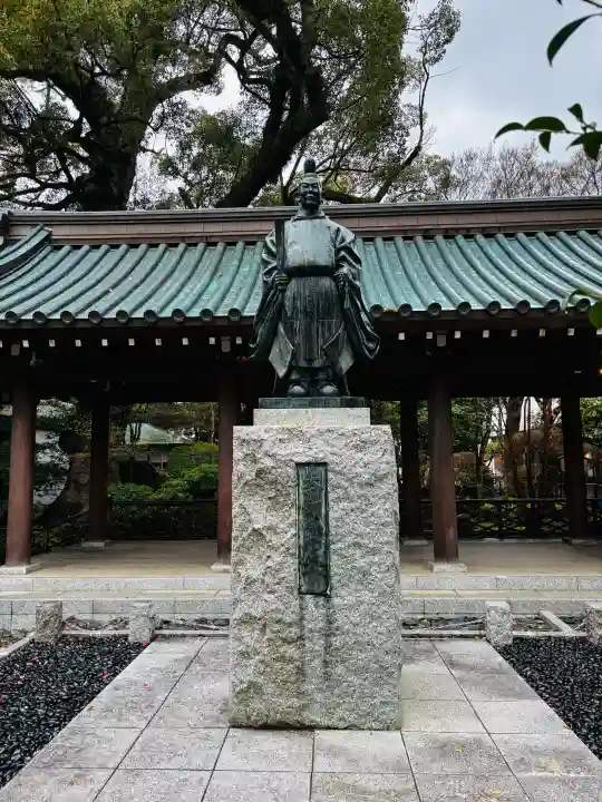 三嶋大社の{uncategorized: "未分類", other: "その他", undefined: "問題あり", building: "その他建物", grave: "お墓", sacred_gate: "鳥居", guardian: "狛犬", statue: "像", buddha: "仏像", history: "歴史", nature: "自然", garden: "庭園", animal: "動物", pagoda: "塔", temizu: "手水舎", mountain_gate: "山門・神門", sanctuary: "本殿・本堂", subordinate: "末社・摂社", art: "芸術", scenery: "景色", jizo: "地蔵", ema: "絵馬", goshuin: "御朱印", omikuji: "おみくじ", items: "授与品その他", amulet: "お守り", goshuincho: "御朱印帳", eats: "食事", festival: "お祭り", votive_dance: "神楽", shichigosan: "七五三参", wedding: "結婚式", experience: "体験その他", initially: "初詣", around: "周辺", anti_infection: "感染症対策"}