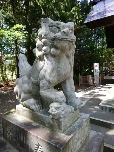 足寄神社の狛犬