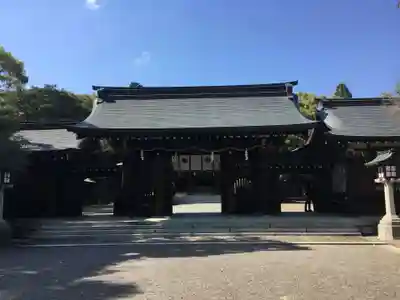 竈山神社の山門・神門