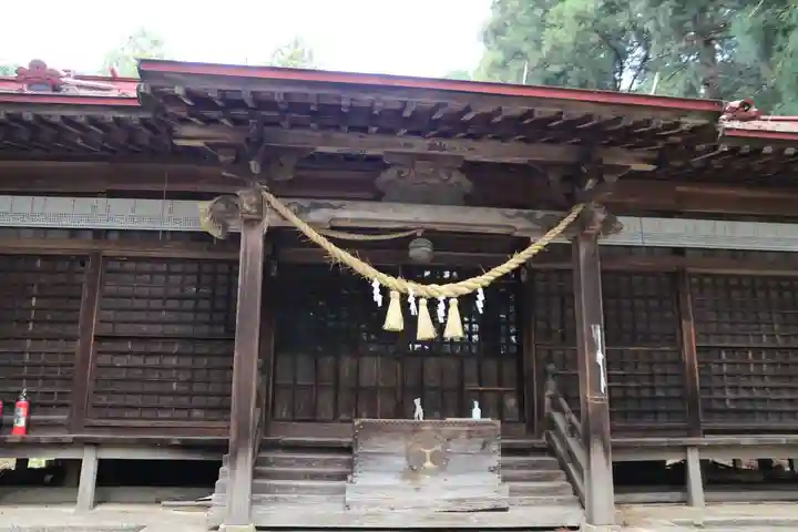川辺八幡神社の本殿・本堂