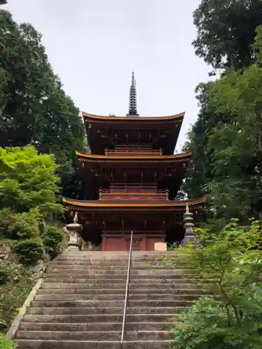 長命寺の塔