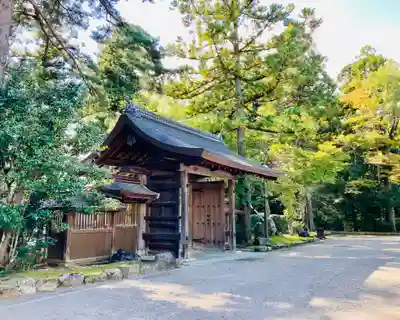 多賀大社の山門・神門