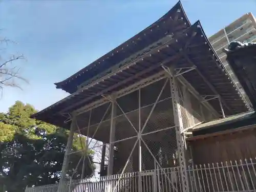 舎人氷川神社の本殿・本堂