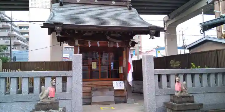 青雲稲荷神社の本殿・本堂