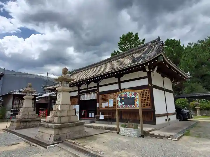 森・深江・青木 総氏神 稲荷神社の本殿・本堂