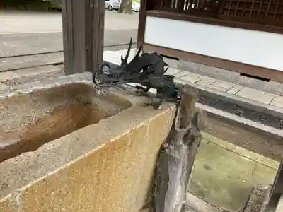 八幡神社の手水舎