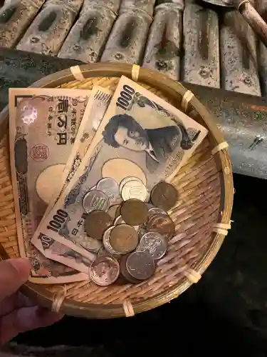 銭洗弁財天宇賀福神社(神奈川県)