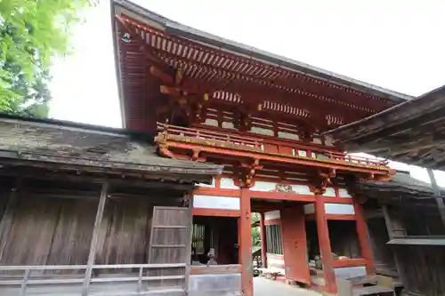 吉野水分神社（吉野町）の山門・神門