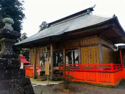 熊野那智神社の本殿