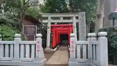 古地老稲荷神社の鳥居