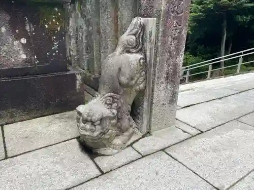 伊奈波神社の狛犬