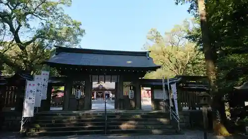 都農神社の山門・神門