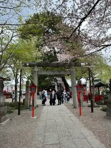 鴻神社の鳥居