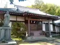 法泉寺の本殿・本堂