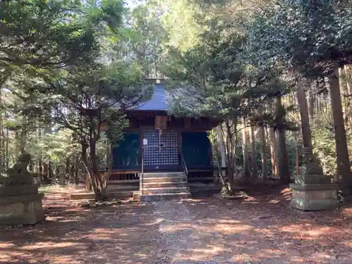 温泉神社の本殿