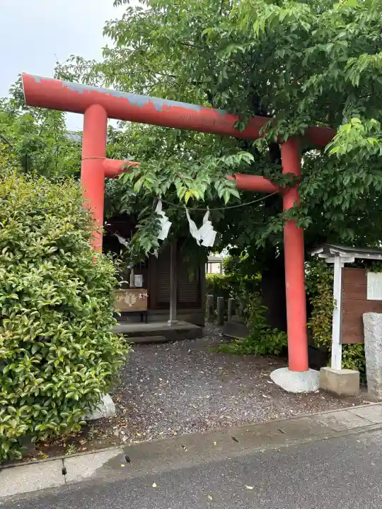 孫太郎神社の{uncategorized: "未分類", other: "その他", undefined: "問題あり", building: "その他建物", grave: "お墓", sacred_gate: "鳥居", guardian: "狛犬", statue: "像", buddha: "仏像", history: "歴史", nature: "自然", garden: "庭園", animal: "動物", pagoda: "塔", temizu: "手水舎", mountain_gate: "山門・神門", sanctuary: "本殿・本堂", subordinate: "末社・摂社", art: "芸術", scenery: "景色", jizo: "地蔵", ema: "絵馬", goshuin: "御朱印", omikuji: "おみくじ", items: "授与品その他", amulet: "お守り", goshuincho: "御朱印帳", eats: "食事", festival: "お祭り", votive_dance: "神楽", shichigosan: "七五三参", wedding: "結婚式", experience: "体験その他", initially: "初詣", around: "周辺", anti_infection: "感染症対策"}