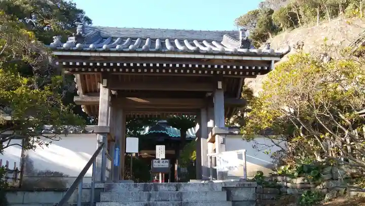 安養院 (田代寺)の山門・神門