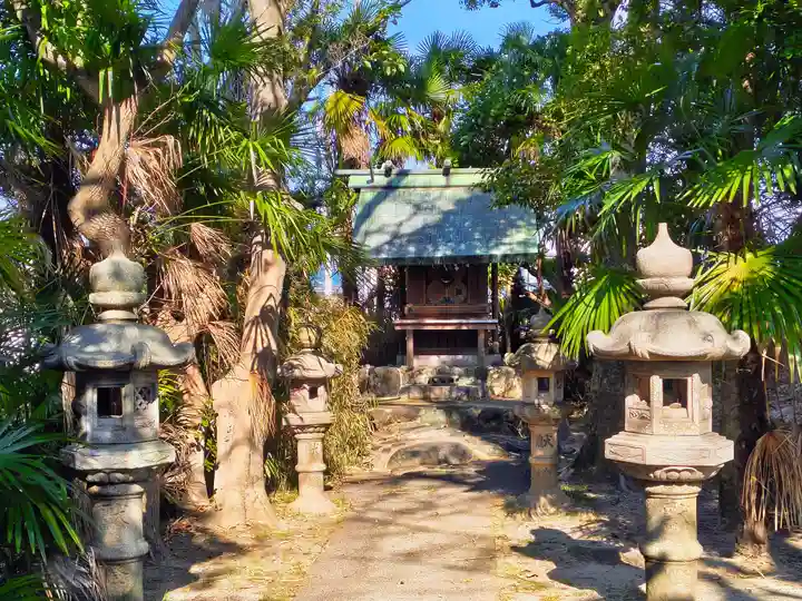 赤須賀神明社の末社・摂社