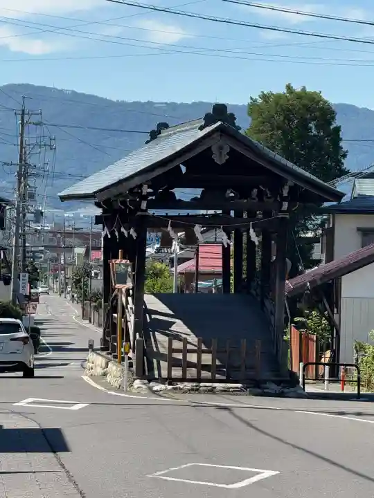 諏訪大社下社春宮(長野県)