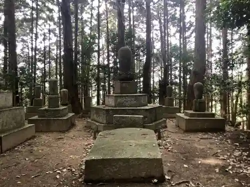 芳徳寺のお墓