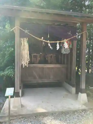 下野 星宮神社の{uncategorized: "未分類", other: "その他", undefined: "問題あり", building: "その他建物", grave: "お墓", sacred_gate: "鳥居", guardian: "狛犬", statue: "像", buddha: "仏像", history: "歴史", nature: "自然", garden: "庭園", animal: "動物", pagoda: "塔", temizu: "手水舎", mountain_gate: "山門・神門", sanctuary: "本殿・本堂", subordinate: "末社・摂社", art: "芸術", scenery: "景色", jizo: "地蔵", ema: "絵馬", goshuin: "御朱印", omikuji: "おみくじ", items: "授与品その他", amulet: "お守り", goshuincho: "御朱印帳", eats: "食事", festival: "お祭り", votive_dance: "神楽", shichigosan: "七五三参", wedding: "結婚式", experience: "体験その他", initially: "初詣", around: "周辺", anti_infection: "感染症対策"}