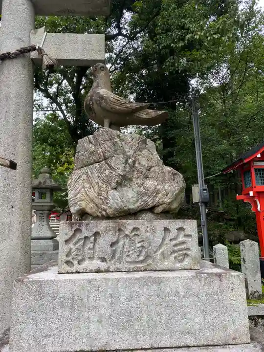 三宅八幡宮の狛犬