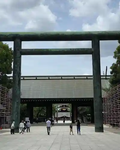 靖國神社の鳥居