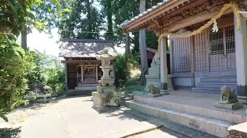 鮑玉白珠比咩命神社の末社