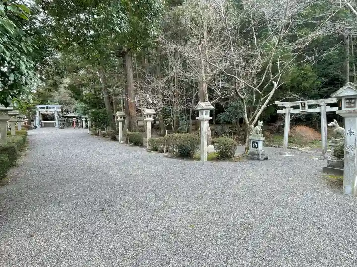 川田神社の{uncategorized: "未分類", other: "その他", undefined: "問題あり", building: "その他建物", grave: "お墓", sacred_gate: "鳥居", guardian: "狛犬", statue: "像", buddha: "仏像", history: "歴史", nature: "自然", garden: "庭園", animal: "動物", pagoda: "塔", temizu: "手水舎", mountain_gate: "山門・神門", sanctuary: "本殿・本堂", subordinate: "末社・摂社", art: "芸術", scenery: "景色", jizo: "地蔵", ema: "絵馬", goshuin: "御朱印", omikuji: "おみくじ", items: "授与品その他", amulet: "お守り", goshuincho: "御朱印帳", eats: "食事", festival: "お祭り", votive_dance: "神楽", shichigosan: "七五三参", wedding: "結婚式", experience: "体験その他", initially: "初詣", around: "周辺", anti_infection: "感染症対策"}